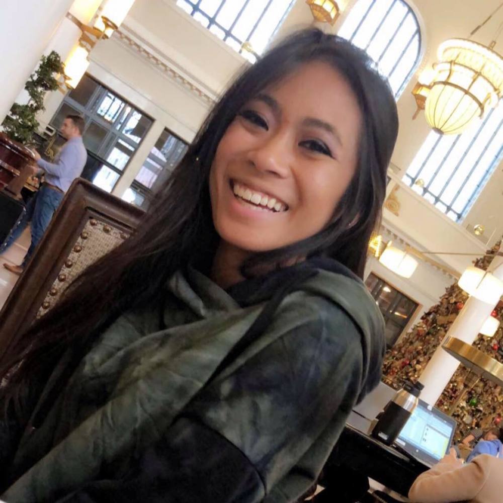 Meet your Posher, Maya